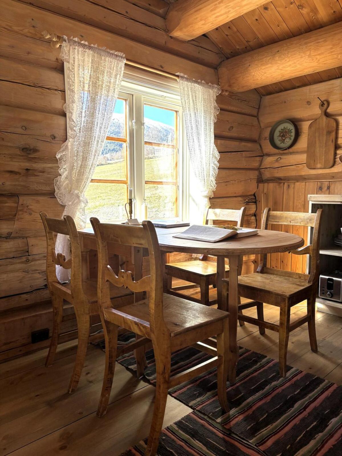 Stallen - Koselig Lite Hus Pa Gardstun Skjåk Exterior foto